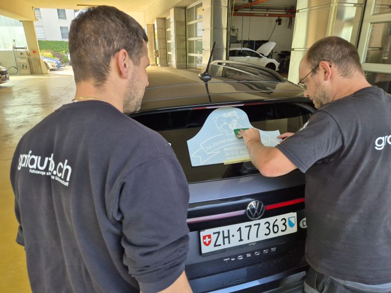 20250920 heckscheibenklebeaktion