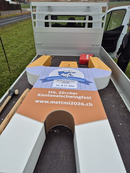 ersten hausi aufstellen