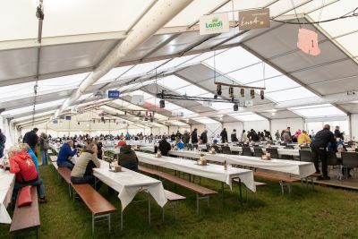 mettmi2026 samstag feststimmung